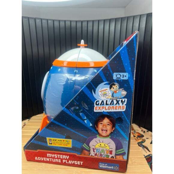 NIB Ryans World Mystery Adventure Playset Galaxy Explorers New - Picture 4 of 8